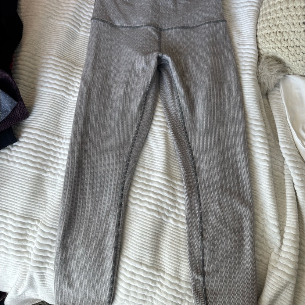 Lululemon Athletica Gray Striped 7/8 Leggings